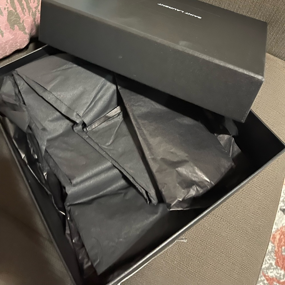 Saint Laurent shoe Box - Picture 3 of 4